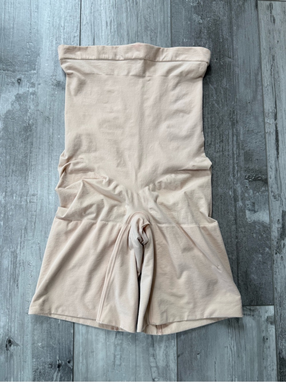 Spanx High-Waisted Mid-Thigh Shaper Shorts Nude Beige 1X Plus Size Shapewear